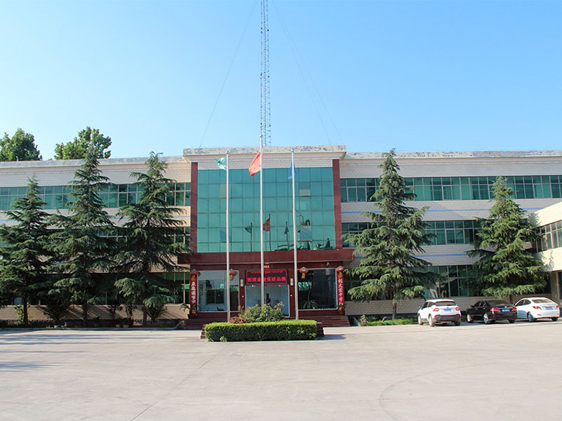 公司響應(yīng)國(guó)家環(huán)保要求，對(duì)企業(yè)進(jìn)行土壤檢測(cè)，各項(xiàng)檢測(cè)結(jié)果均達(dá)標(biāo)